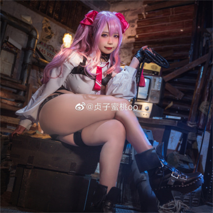 贞子蜜桃oo，捞捞尤妮