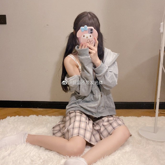 蓝蓝不是发光体图集欣赏，jk真可爱