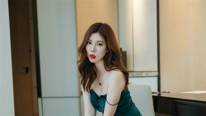 24fa白茹雪chottie，美女白茹雪abby写真诱惑图片-拐角萌图