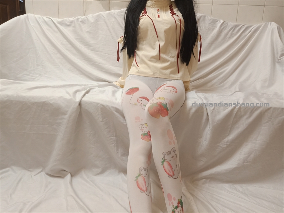 想要个公主抱套图：从不露脸，腿模美少女
